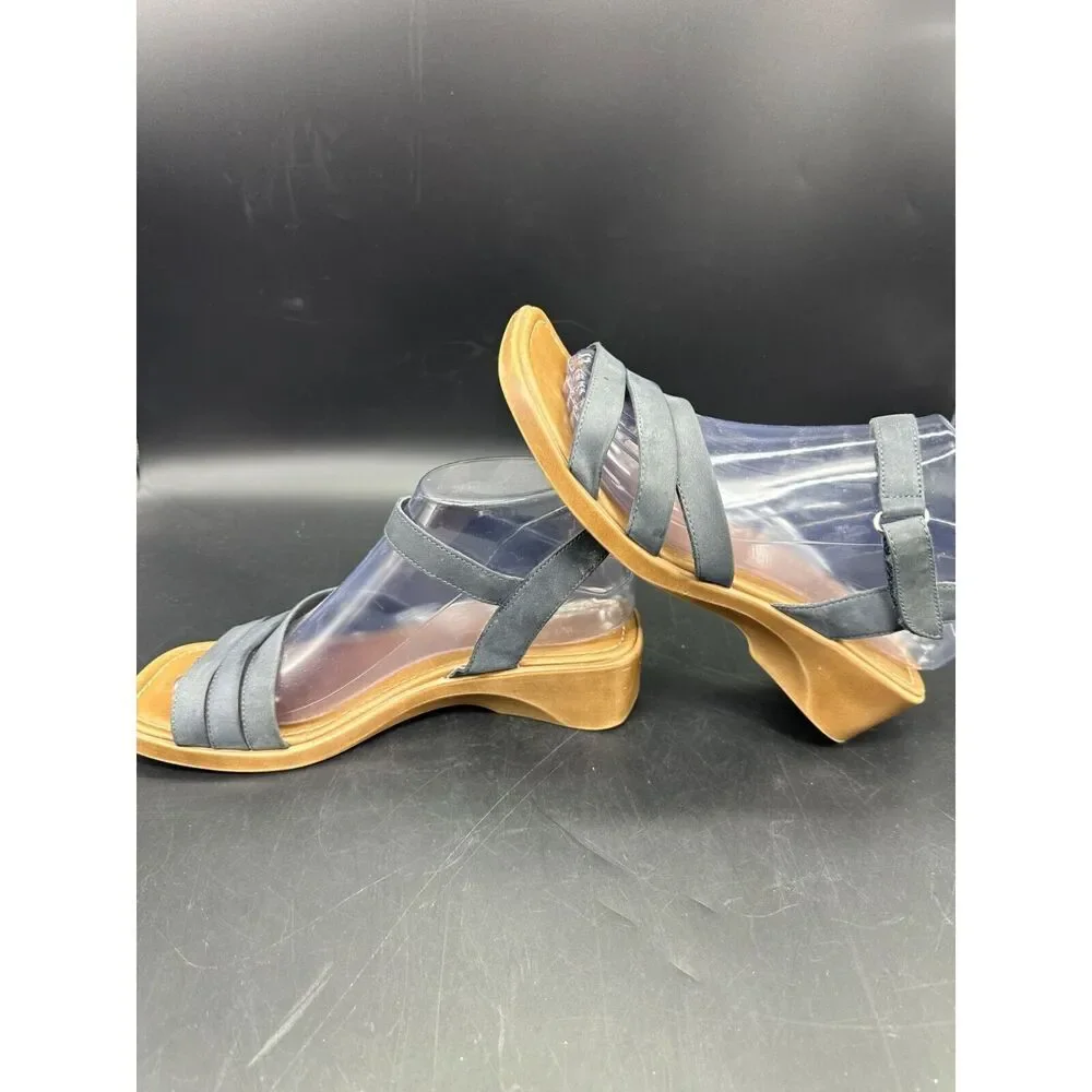 Liz Claiborne LizFlex Micki Navy Blue Leather Wedge Sandals Womens 7.5 M Strappy